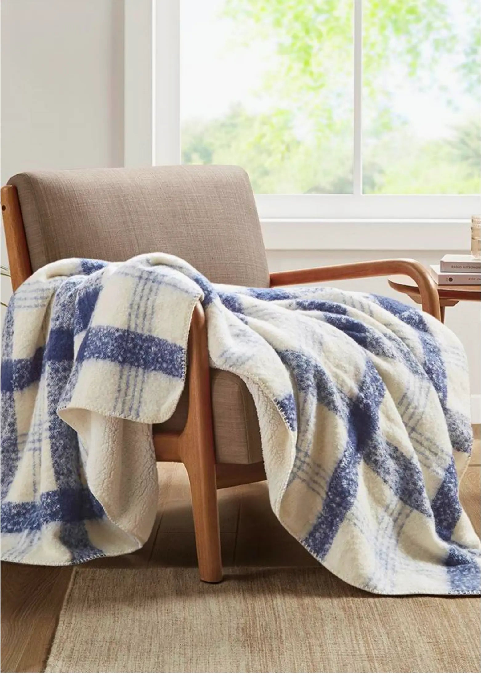 BARN THROW | BLUE STRIPES