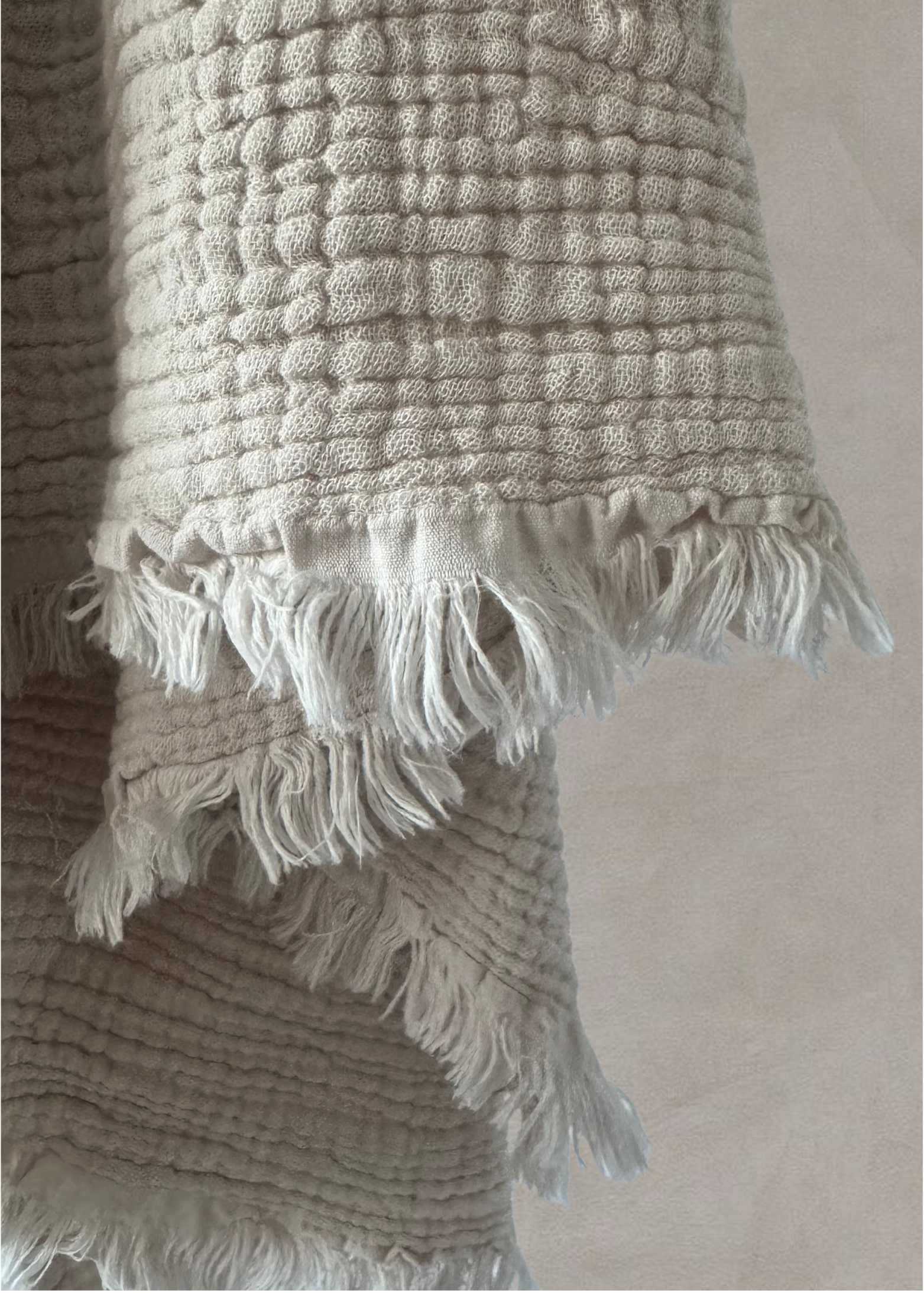 NINA BATH TOWEL | BEIGE